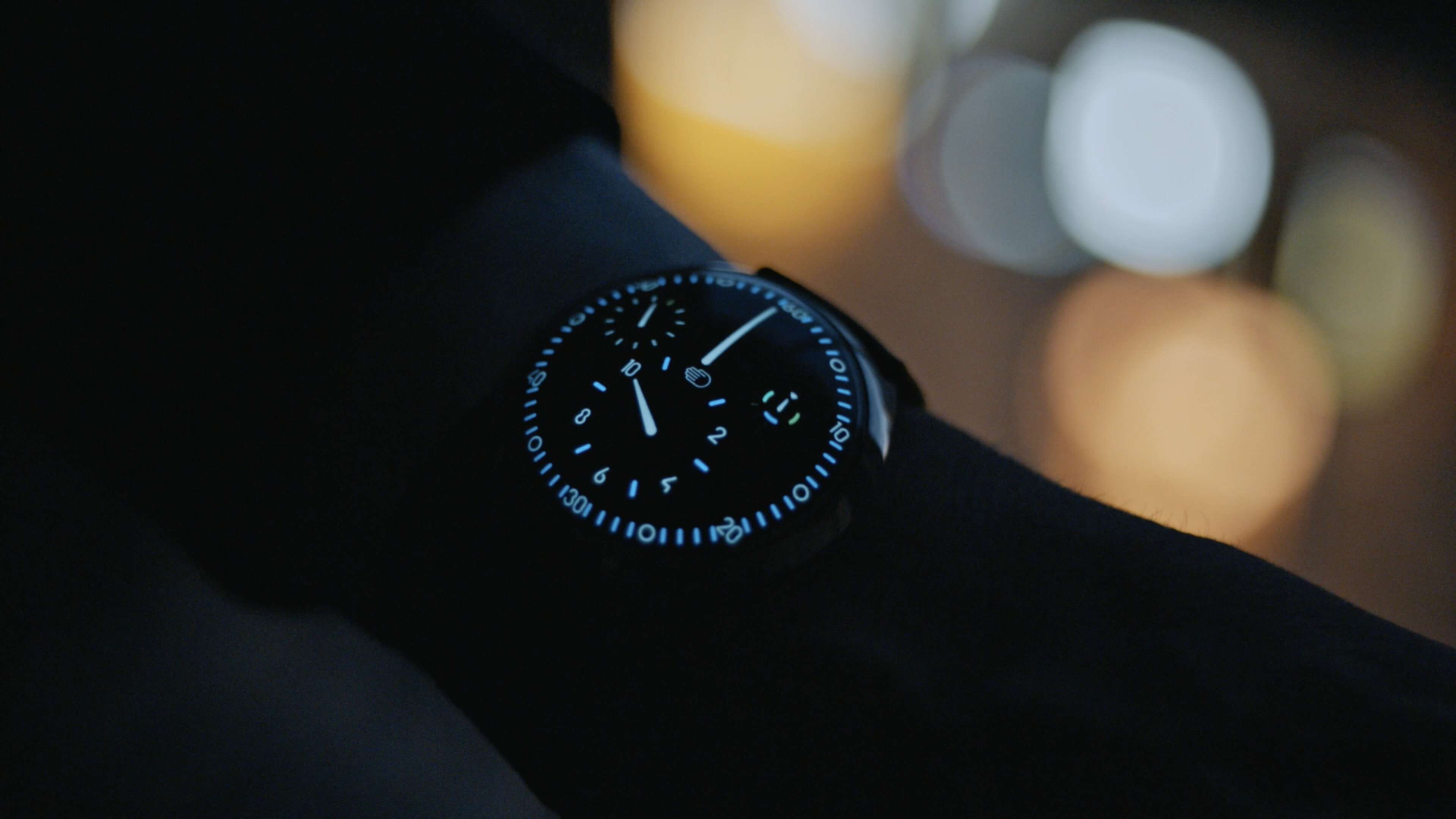 RESSENCE - Trailer-commercial